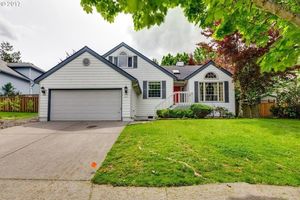 photo 1 of 1440 SW 12th St, Troutdale, OR 97060