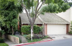 photo 1 of 1531 Siskiyou Dr, Walnut Creek, CA 94598