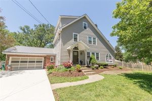 photo 1 of 6294 Sunnyside Dr, Hamburg, NY 14075