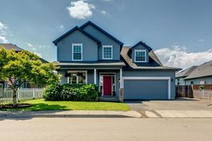 photo 1 of 751 S. Ponderosa St. Canby, OR 97013