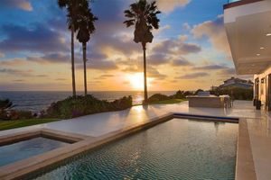 photo 1 of 5490 Calumet Ave, La Jolla, CA 92037