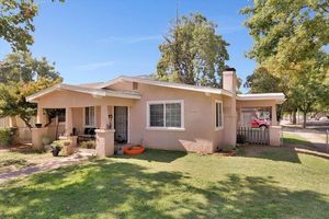 photo 1 of 625 Downey Ave, Modesto, CA 95354