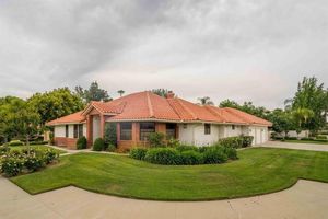 photo 1 of 418 N 4th St, Fowler, CA 93625
