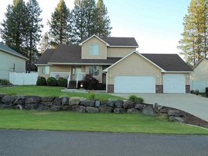 photo 1 of 711 E Upper Terrace Ln, Colbert, WA 99005