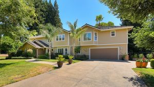 photo 1 of 8000 Indian Creek Dr, Orangevale, CA 95662