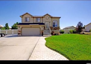 photo 1 of 2559 W 2580 N, Clinton, UT 84015