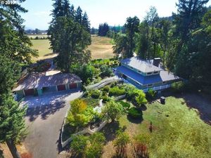 photo 1 of 85100 Cloverdale Rd, Creswell, OR 97426