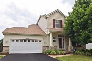 photo 1 of 2140 Colchester Ct, Hoffman Estates, IL 60192