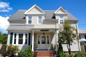 photo 1 of 357 1/2 Lafayette St, Salem, MA 01970