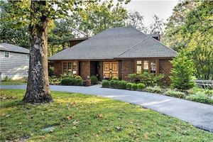 photo 1 of 7143 High Dr, Prairie Village, KS 66208