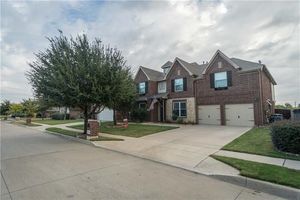 photo 1 of 8832 Cracked Wheat Trl, Fort Worth, TX 76179