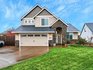 photo 1 of 462 SE 16th Ave, Canby, OR 97013