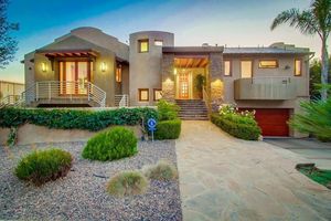 photo 1 of 1470 Summit Ave, Cardiff, CA 92007