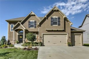 photo 1 of 2360 SW Deer Run Rd, Lees Summit, MO 64082