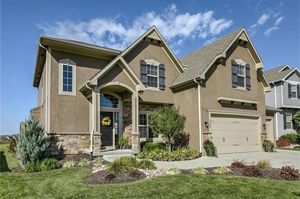 photo 1 of 2360 SW Deer Run Rd, Lees Summit, MO 64082