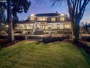 photo 1 of 16275 NE Eilers Rd, Aurora, OR 97002