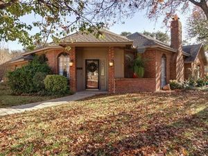 photo 1 of 40 Harbour Point Cir, Fort Worth, TX 76179