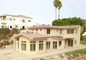 photo 1 of 4390 Yuki Ln, Carlsbad, CA 92008