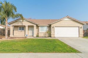 photo 1 of 1822 Cabrillo Ave, Tulare, CA 93274