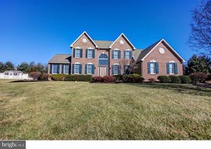 photo 1 of 731 Annes Ct, Lansdale, PA 19446