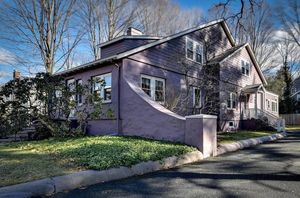 photo 1 of 62 Seaver St, Wellesley, MA 02481