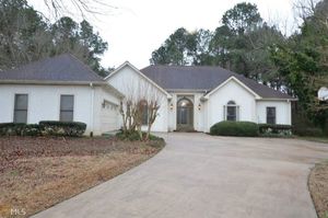 photo 1 of 603 Arlington Cir, Jonesboro, GA 30236