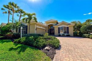 photo 1 of 6530 Waters Edge Way, Lakewood Ranch, FL 34202