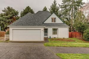 photo 1 of 8383 SW Dakota Dr, Tualatin, OR 97062