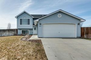 photo 1 of 461 N Blandwood Ct, Post Falls, ID 83854