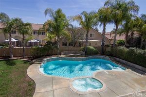 photo 1 of 33966 Nasturtium Ln, Murrieta, CA 92563