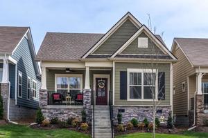 photo 1 of 2437B Duxbury Dr, Columbia, TN 38401
