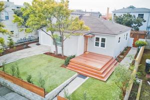 photo 1 of 2906 11th St, Santa Monica, CA 90405