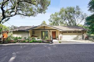 photo 1 of 75 Monte Vista Rd, Orinda, CA 94563