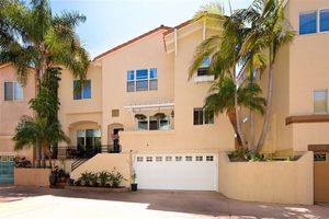 photo 1 of 7357 Fay Ave, La Jolla, CA 92037