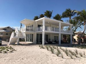 photo 1 of 257 Sunset Dr, Islamorada, FL 33036