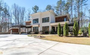 photo 1 of 390 Taylor Rd, Suwanee, GA 30024