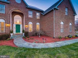 photo 1 of 21600 Ripplemead Dr, Gaithersburg, MD 20882