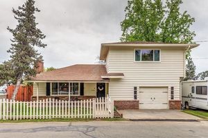 photo 1 of 9150 Valley View Dr, Newcastle, CA 95658
