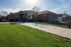 photo 1 of 15500 Parkhill St Overland Park 66221