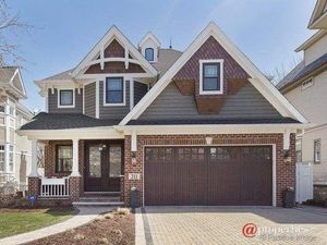 photo 1 of 211 S Ashland Ave, La Grange, IL 60525