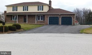 photo 1 of 38 S Charles St, Shrewsbury, PA 17361