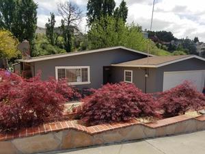 photo 1 of 1319 7th St, Rodeo, CA 94572