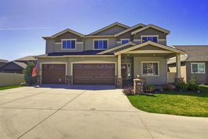photo 1 of 2003 S Sundance Dr, Spokane Valley, WA 99016