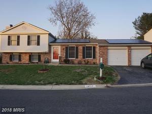 photo 1 of 18717 Blue Violet Ln, Gaithersburg, MD 20879