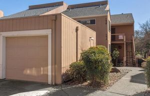 photo 1 of 7936 Arcade Lake Ln, Citrus Heights, CA 95610