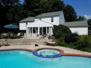photo 1 of 15602 Bondy Lane, Gaithersburg, MD  20878
