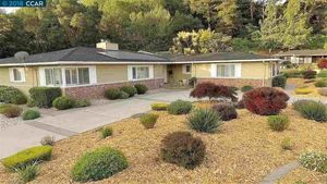 photo 1 of 5872 Hunters Ln, El Sobrante, CA 94803