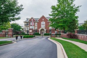 photo 1 of 3201 Aspen Grove Dr Apt A2, Franklin, TN 37067