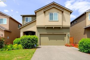 photo 1 of 15165 SE Shale Dr, Damascus, OR 97089