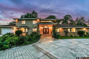 photo 1 of 917 Lee Ln, Concord, CA 94518